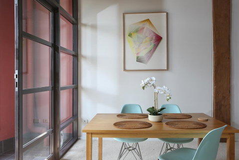 Warehouse Apartment With Balcony In Trendy Area - Accommodation 4U 1