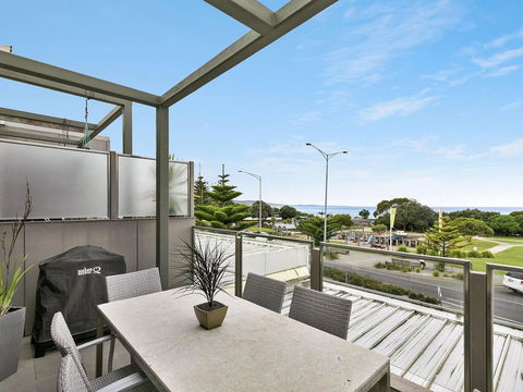 WATERFRONT TWO - Position Perfect , , , NEW LISTING 2019, , ,  - Accommodation 4U 1