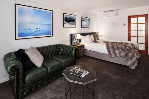Daylesford Art Motel - Accommodation 4U 9
