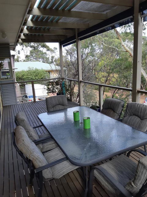 Elevated Holiday House Overlooks Tranquil Wetlands - Accommodation 4U 9