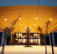 Quality Suites Seasons 5 - Accommodation 4U