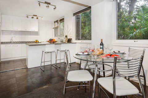 Melbourne Villa - Accommodation 4U 5