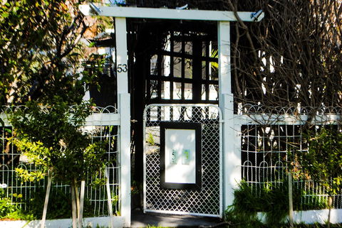 Bed Of Roses - Accommodation 4U 34