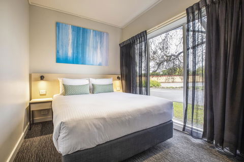 Nightcap At Excelsior Hotel - Accommodation 4U 1