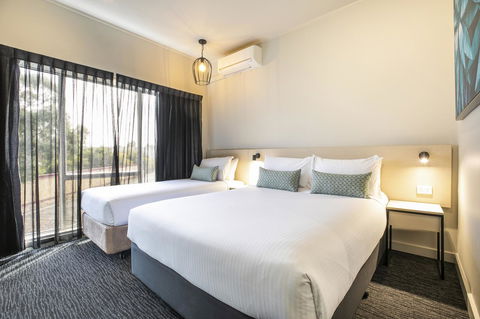Nightcap At Excelsior Hotel - Accommodation 4U 0