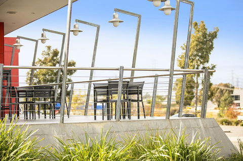 Nightcap At Excelsior Hotel - Accommodation 4U 19