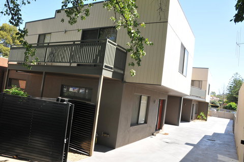 National Hotel Complex Bendigo - Accommodation 4U 13