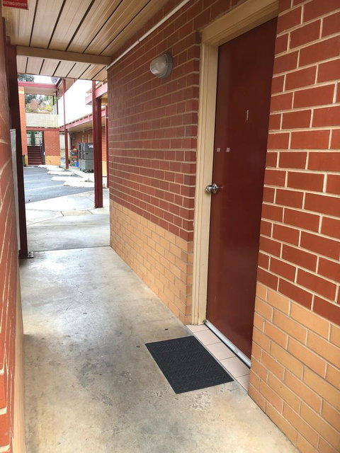 National Hotel Complex Bendigo - Accommodation 4U 2