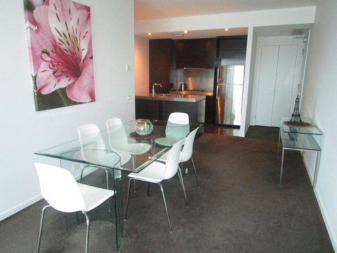 Harbour Escape Apartments Docklands - Accommodation 4U 14