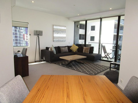 Harbour Escape Apartments Docklands - Accommodation 4U 13