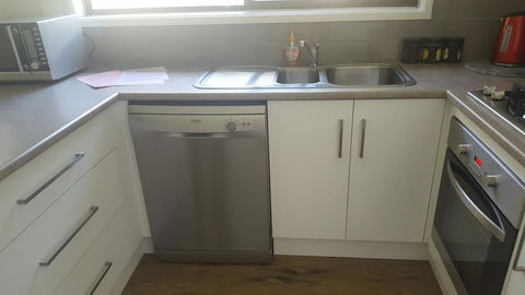 Juliet House - Accommodation 4U 8
