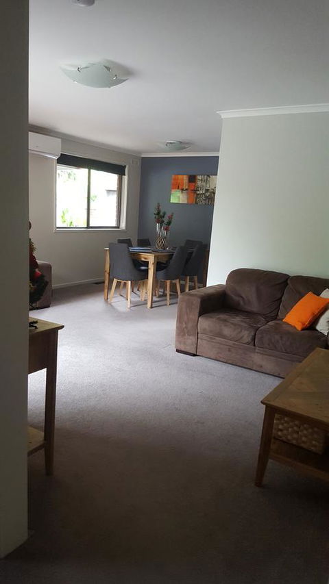 Juliet House - Accommodation 4U 5