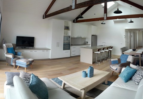 Central Barwon Heads - Accommodation 4U 2