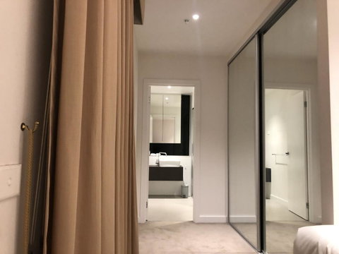 Clara Q Apartments - Accommodation 4U 1