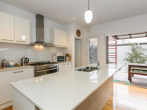 Torquay Timeout - Accommodation 4U 7