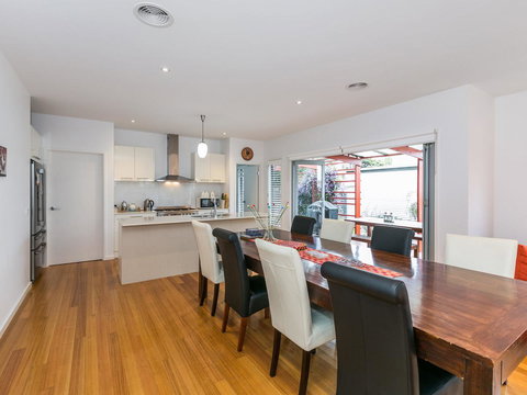 Torquay Timeout - Accommodation 4U 3