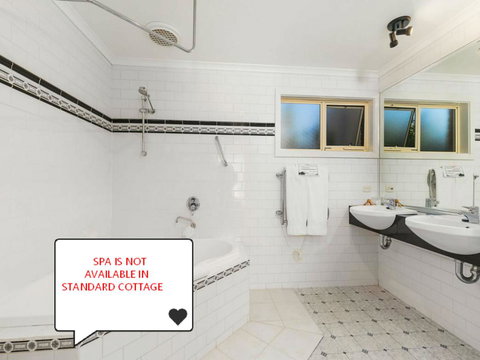 Cottages For Two - Accommodation 4U 0