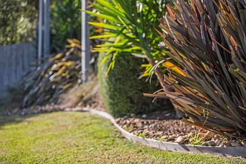 Saltwater Breeze Retreat - Accommodation 4U 35