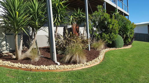 Saltwater Breeze Retreat - Accommodation 4U 34