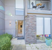 Stylish 3 Bedroom Condo - Accommodation 4U