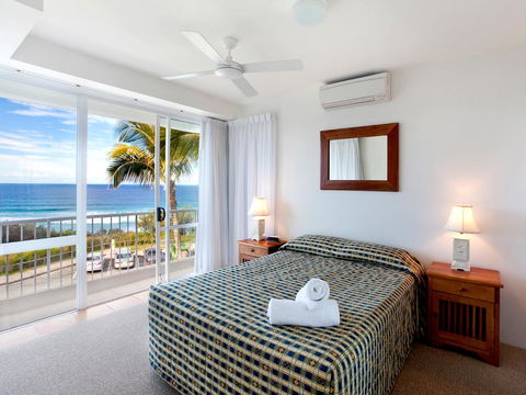 La Mer Sunshine Beachfront - Accommodation 4U 26