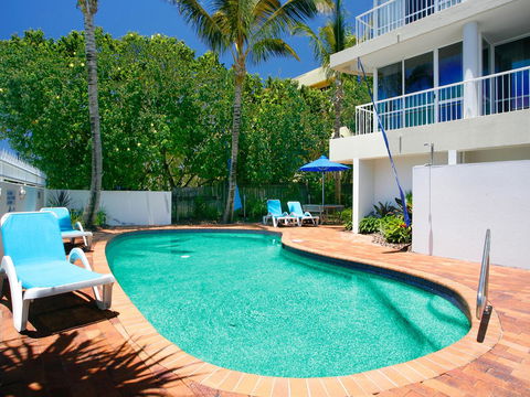 La Mer Sunshine Beachfront - Accommodation 4U 21
