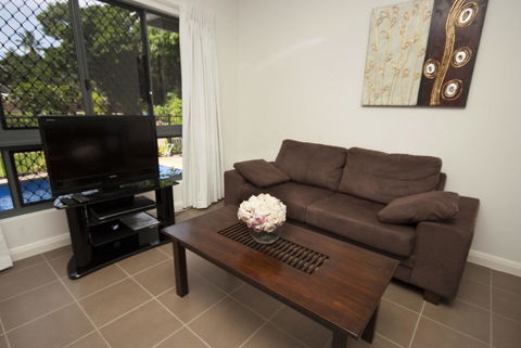 Woodville Beach Townhouse 6 - Accommodation 4U 11