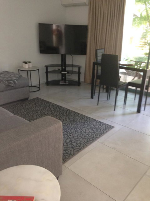 Chez Noosa Resort Motel - Accommodation 4U 6