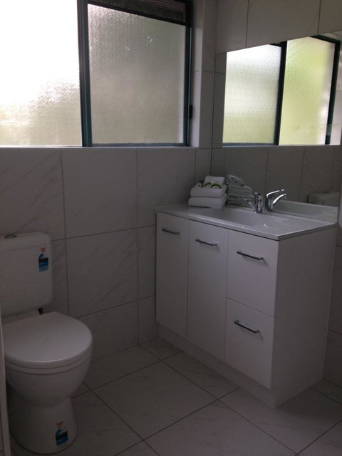 Chez Noosa Resort Motel - Accommodation 4U 24