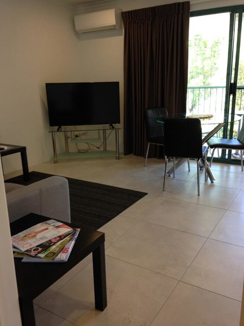 Chez Noosa Resort Motel - Accommodation 4U 9