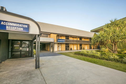 Nightcap At Kawana Waters Hotel - Accommodation 4U 28