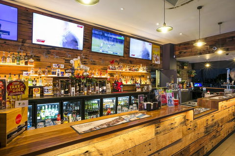Nightcap At Kawana Waters Hotel - Accommodation 4U 17