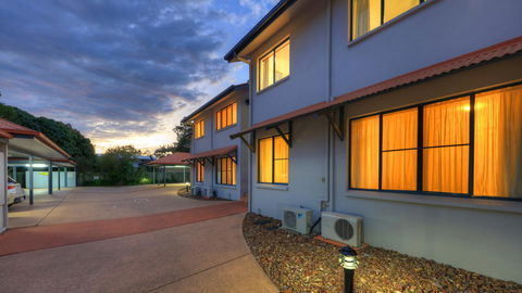 Dolphin Waters - Accommodation 4U 18