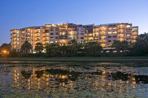 The Mirage Resort Alexandra Headland - Accommodation 4U 1