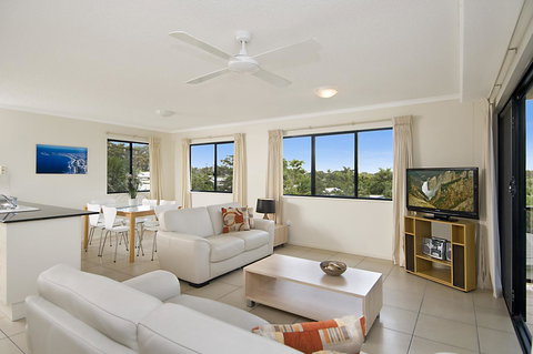 The Mirage Resort Alexandra Headland - Accommodation 4U 13