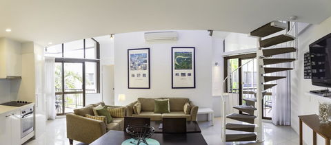 Ocean Breeze Resort - Accommodation 4U 1