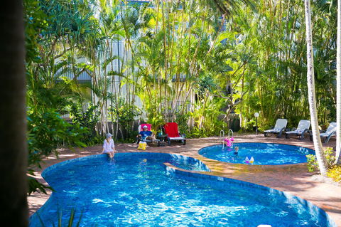 Ocean Breeze Resort - Accommodation 4U 42