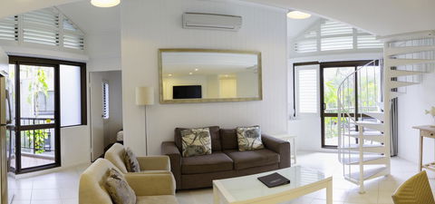 Ocean Breeze Resort - Accommodation 4U 33