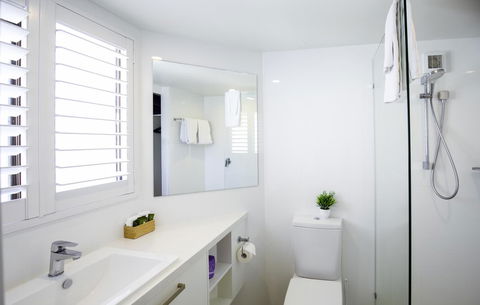 Ocean Breeze Resort - Accommodation 4U 21