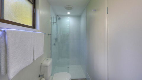 Alex Beach Cabins And Tourist Park - Accommodation 4U 28