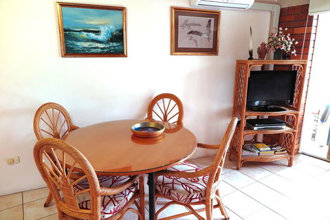Northpoint Holiday Apartments - Accommodation 4U 18