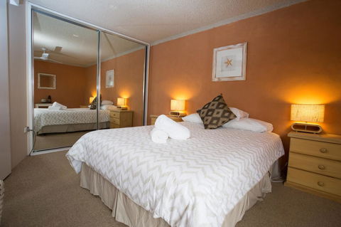 Northpoint Holiday Apartments - Accommodation 4U 5