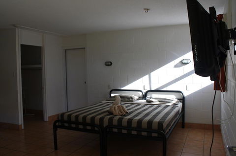 Nomads Airlie Beach - Accommodation 4U 22