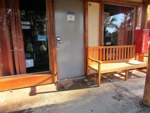 Nomads Airlie Beach - Accommodation 4U 16