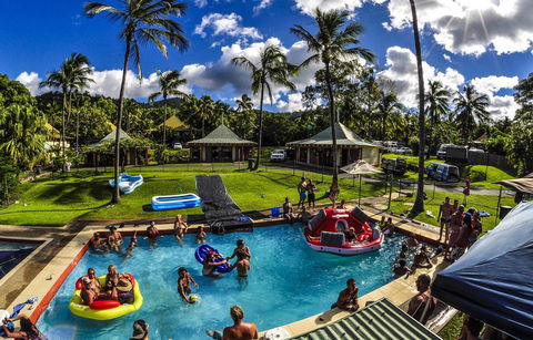Nomads Airlie Beach - Accommodation 4U 0