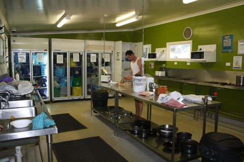 Nomads Airlie Beach - Accommodation 4U 19