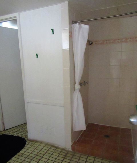 Nomads Airlie Beach - Accommodation 4U 4