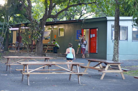 Nomads Airlie Beach - Accommodation 4U 44