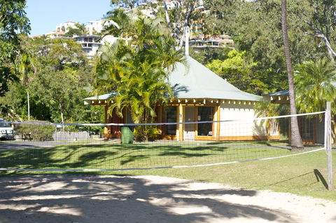 Nomads Airlie Beach - Accommodation 4U 34