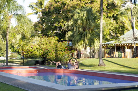 Nomads Airlie Beach - Accommodation 4U 38